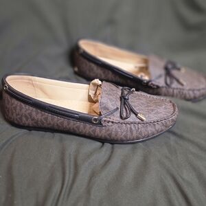 Michael Kors Loafer, Moccasin Women Shoes, Brown - Size 9.5 NEW